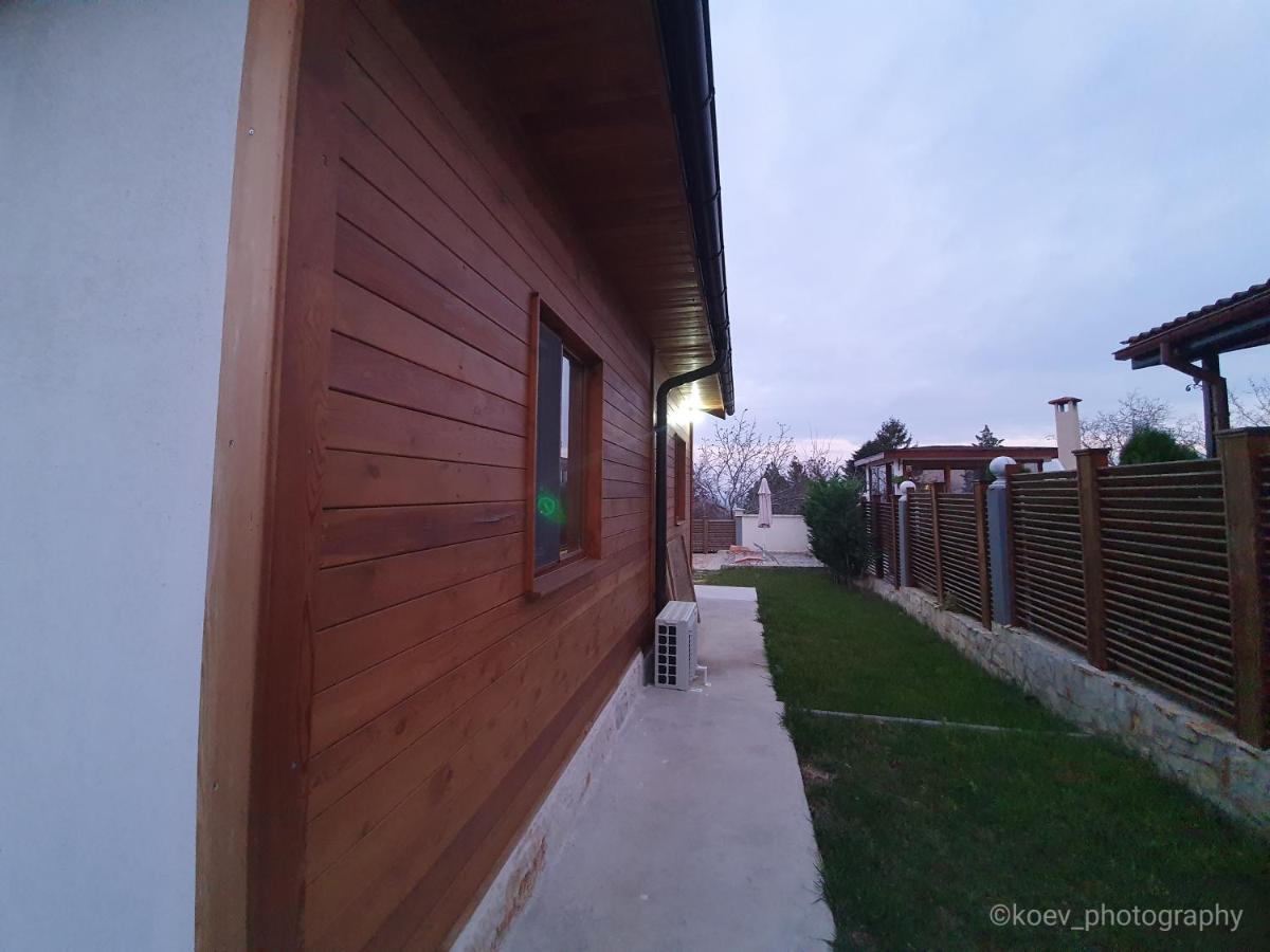 バルチク Albena Dream Houseヴィラ エクステリア 写真